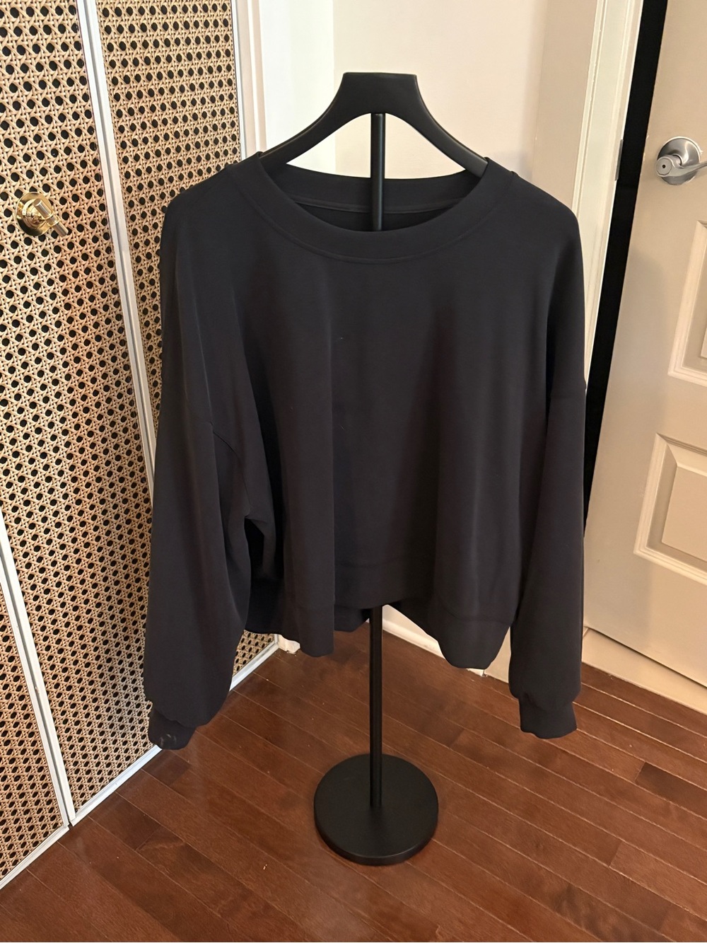lululemon athletica Black Cropped Boxy Crew Sweatshirt